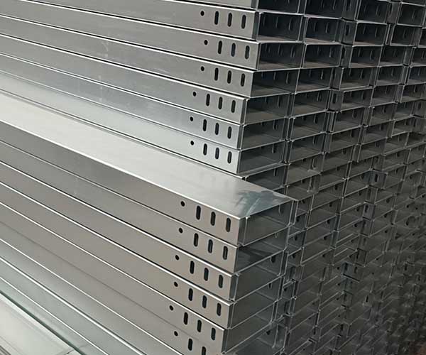 鍍鋅電纜橋架哪里買 龍陵鍍鋅電纜橋架 魁福商貿橋架廠家